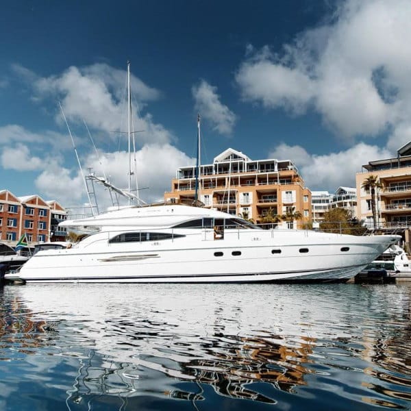 luxury yacht charter 2